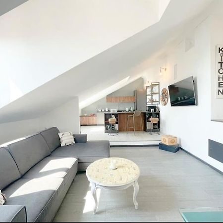 Mansarda Vista Mare A Zinola Apartamento Savona Exterior foto