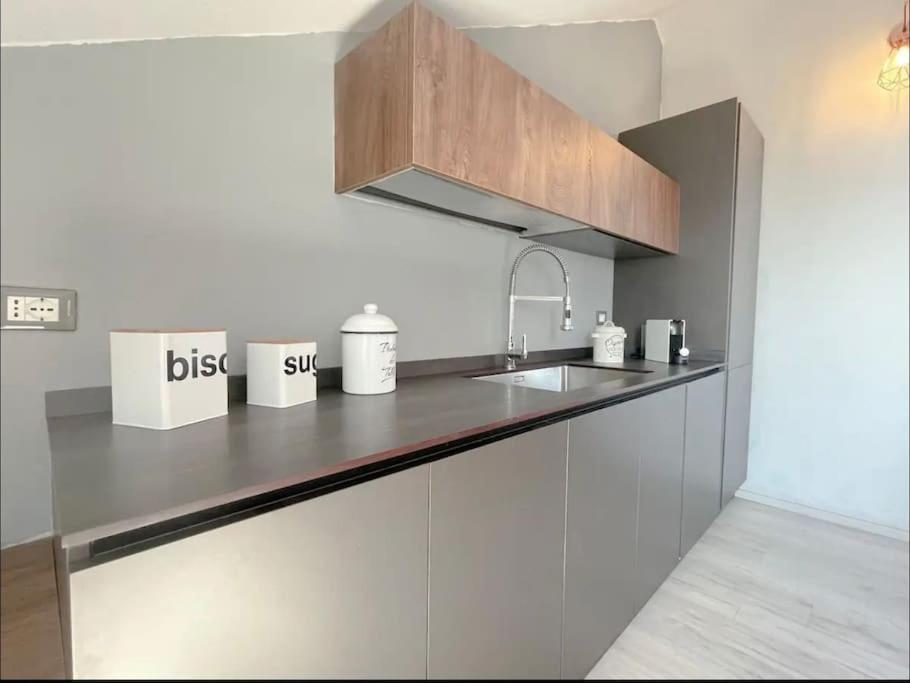 Mansarda Vista Mare A Zinola Apartamento Savona Exterior foto