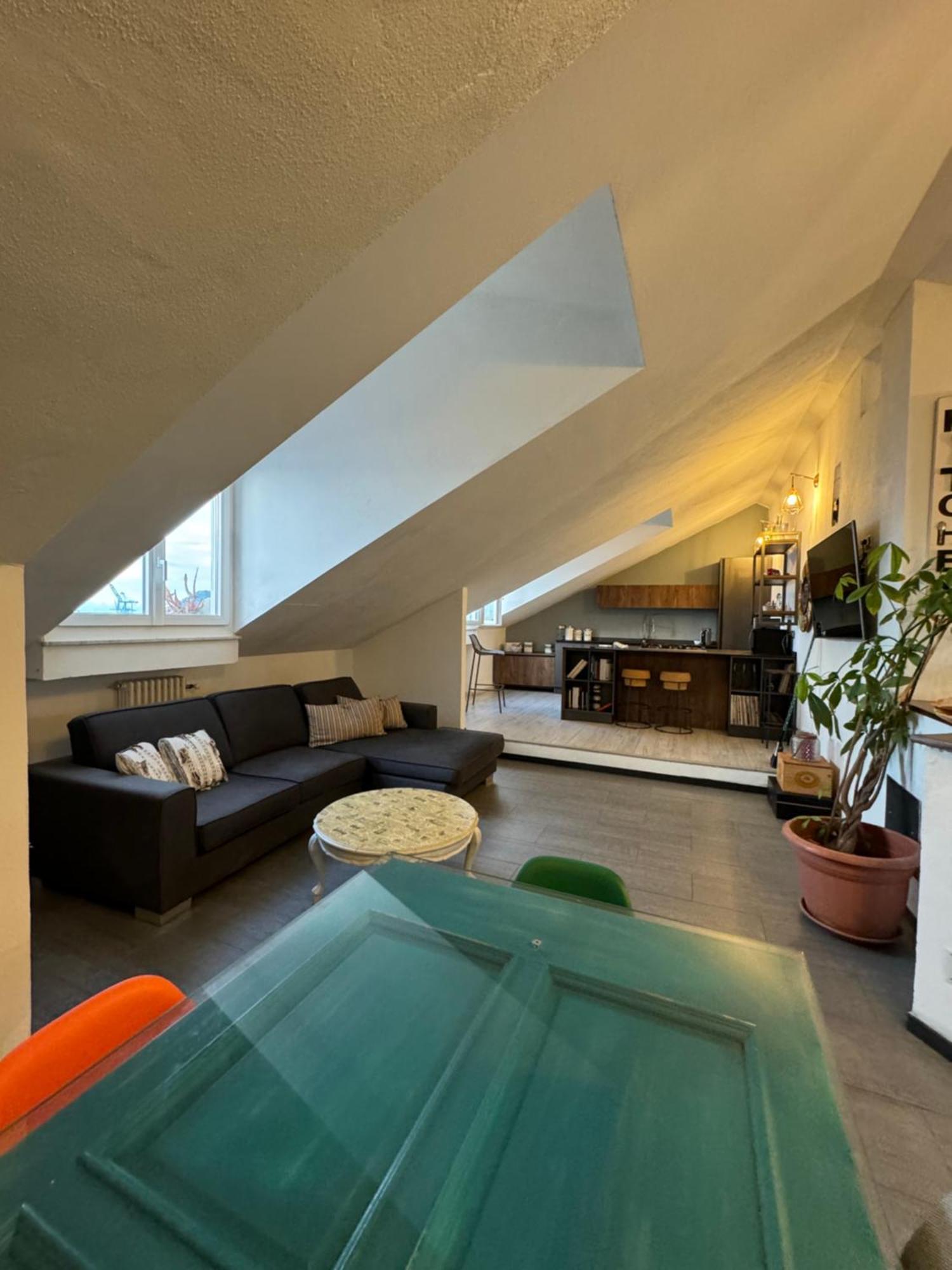 Mansarda Vista Mare A Zinola Apartamento Savona Exterior foto